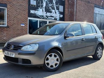 Volkswagen Golf 1.6 FSI S 5dr