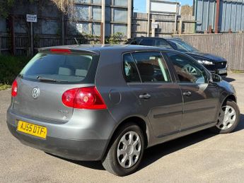 Volkswagen Golf 1.6 FSI S 5dr