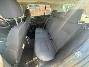 Volkswagen Golf 1.6 FSI S 5dr