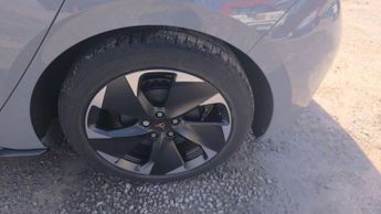 CUPRA Born e-Boost 59kWh V1 Auto 5dr