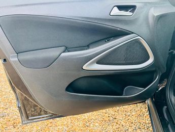 Vauxhall Crossland X 1.2 Turbo SE Nav Auto Euro 6 (s/s) 5dr