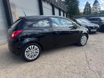 Vauxhall Corsa 1.2 16V Excite Euro 5 3dr (A/C)