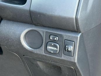 Toyota Yaris 1.33 Dual VVT-i TR MultiMode Euro 4 (s/s) 5dr