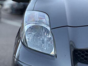 Toyota Yaris 1.33 Dual VVT-i TR MultiMode Euro 4 (s/s) 5dr