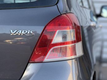 Toyota Yaris 1.33 Dual VVT-i TR MultiMode Euro 4 (s/s) 5dr