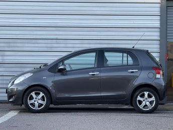 Toyota Yaris 1.33 Dual VVT-i TR MultiMode Euro 4 (s/s) 5dr
