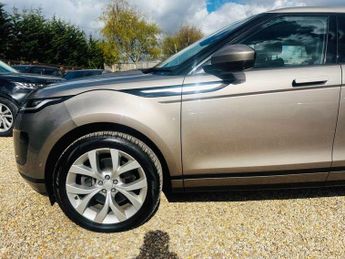 Land Rover Range Rover Evoque 1.5 P300e 12.2kWh SE Auto 4WD Euro 6 (s/s) 5dr