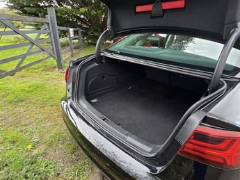 Audi A6 Saloon 2.0 TDI ultra SE Executive Saloon 4dr Diesel S Tronic Euro 6 (s/