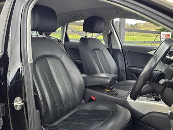 Audi A6 Saloon 2.0 TDI ultra SE Executive Saloon 4dr Diesel S Tronic Euro 6 (s/