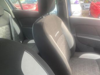 Dacia Sandero Stepway 1.5 dCi Laureate Euro 5 5dr