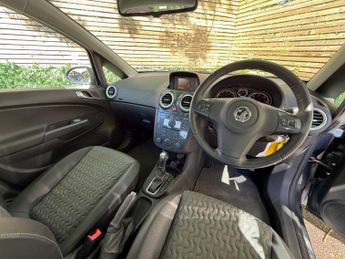 VAUXHALL CORSA 1.4 16V SE Hatchback 5dr Petrol Auto Euro 5 (100 ps) 12 MONTHS A