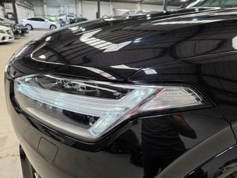 Volvo XC90 2.0h T8 Twin Engine 11.6kWh R-Design Pro Auto 4WD Euro 6 (s/s) 5