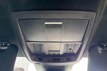 Peugeot E-3008 73kWh GT Auto 5dr