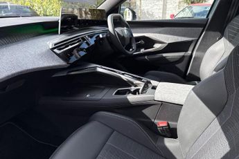 Peugeot E-3008 73kWh GT Auto 5dr