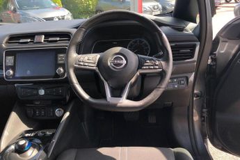 Nissan LEAF 110kW N-Connecta 39kWh 5dr Auto