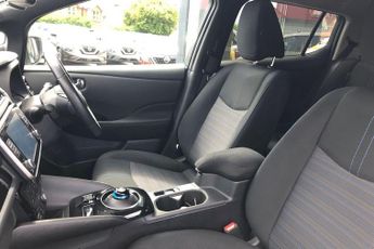 Nissan LEAF 110kW N-Connecta 39kWh 5dr Auto