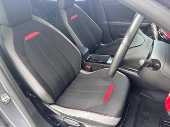 Vauxhall Mokka Electric 50kWh SRi Nav Premium Auto 5dr