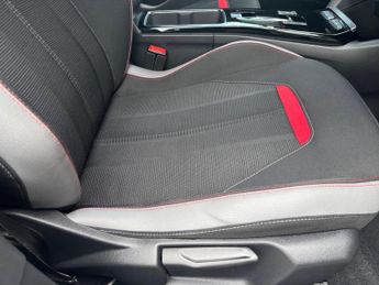 Vauxhall Mokka Electric 50kWh SRi Nav Premium Auto 5dr