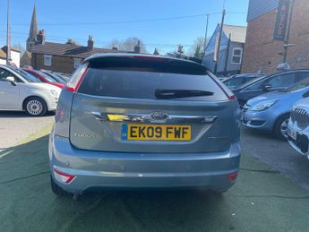 Ford Focus 2.0 Titanium 5dr