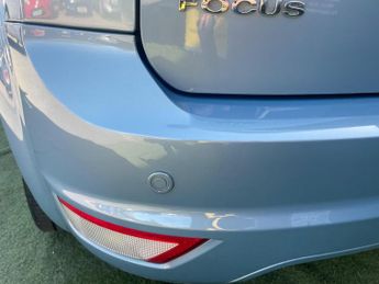 Ford Focus 2.0 Titanium 5dr