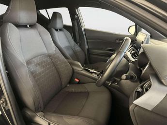 Toyota C-HR 2.0 VVT-h GPF Design SUV 5dr Petrol Hybrid CVT Euro 6 (s/s) (184