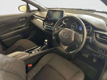 Toyota C-HR 2.0 VVT-h GPF Design SUV 5dr Petrol Hybrid CVT Euro 6 (s/s) (184