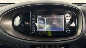 Toyota Aygo X 1.0 VVT-i Pure x-shift Euro 6 (s/s) 5dr