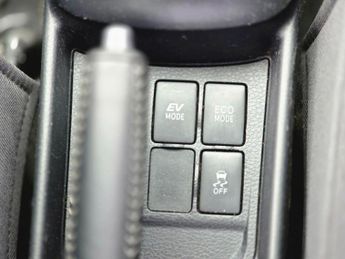 Toyota Yaris 1.5 VVT-h Icon E-CVT Euro 6 5dr