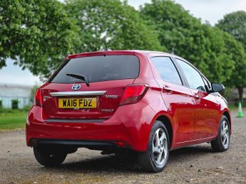 Toyota Yaris 1.5 VVT-h Icon E-CVT Euro 6 5dr