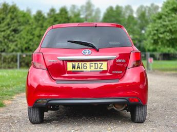 Toyota Yaris 1.5 VVT-h Icon E-CVT Euro 6 5dr
