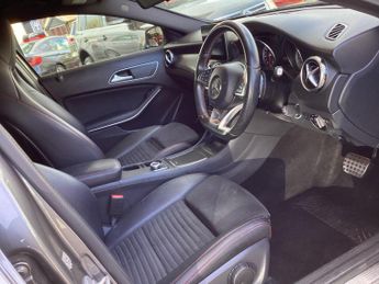 Mercedes-Benz GLA 2.1 GLA220d AMG Line 7G-DCT 4MATIC Euro 6 (s/s) 5dr