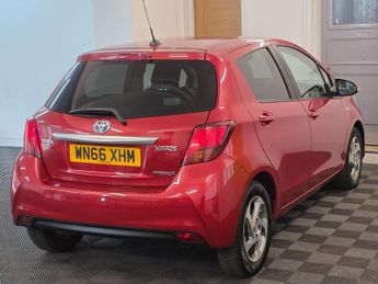 Toyota Yaris 1.5 VVT-h Icon E-CVT Euro 6 5dr