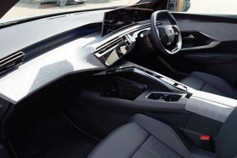 Peugeot E-3008 73kWh GT Auto 5dr