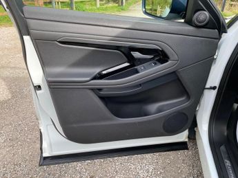 Land Rover Range Rover Evoque 2.0 D150 MHEV R-Dynamic S Auto 4WD Euro 6 (s/s) 5dr