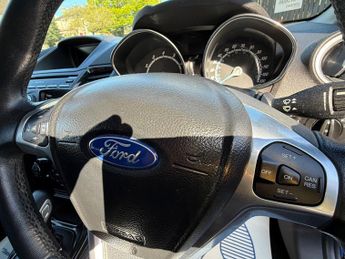 Ford Fiesta 1.0T EcoBoost Titanium Powershift Euro 5 5dr