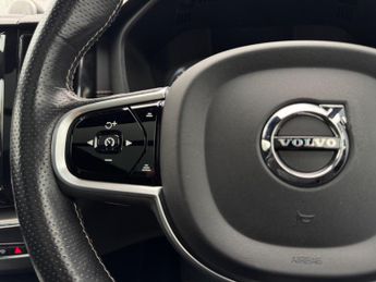 Volvo XC60 2.0 D5 PowerPulse R-Design Pro Auto AWD Euro 6 (s/s) 5dr