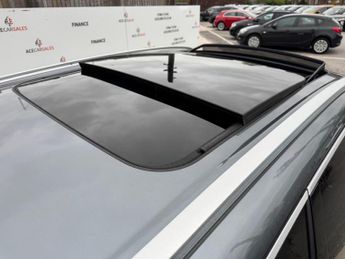 Volvo XC60 2.0 D5 PowerPulse R-Design Pro Auto AWD Euro 6 (s/s) 5dr