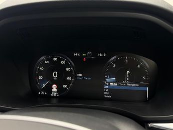 Volvo XC60 2.0 D4 R-Design Auto AWD Euro 6 (s/s) 5dr