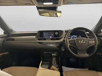 Lexus ES 2.5 300h Saloon 4dr Petrol Hybrid E-CVT Euro 6 (s/s) (218 ps)