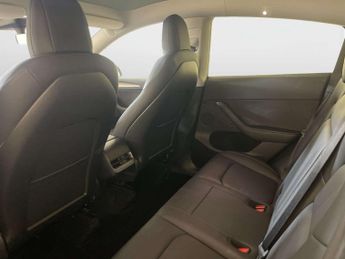 Tesla Model Y (Dual Motor) Long Range SUV 5dr Electric Auto 4WDE (384 bhp)