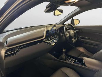 Toyota C-HR 1.2 VVT-i Excel SUV 5dr Petrol Manual Euro 6 (s/s) (116 ps)