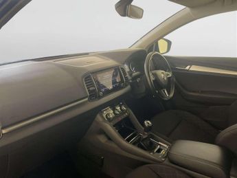 Skoda Karoq 2.0 TDI SE SUV 5dr Diesel Manual 4WD Euro 6 (s/s) (150 ps)