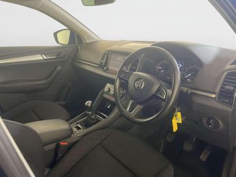 Skoda Karoq 2.0 TDI SE SUV 5dr Diesel Manual 4WD Euro 6 (s/s) (150 ps)