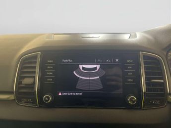 Skoda Karoq 2.0 TDI SE SUV 5dr Diesel Manual 4WD Euro 6 (s/s) (150 ps)