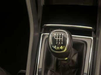 Skoda Karoq 2.0 TDI SE SUV 5dr Diesel Manual 4WD Euro 6 (s/s) (150 ps)