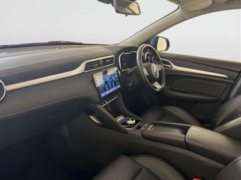 MG MG ZS 72.6kWh Trophy Long Range SUV 5dr Electric Auto (156 ps)