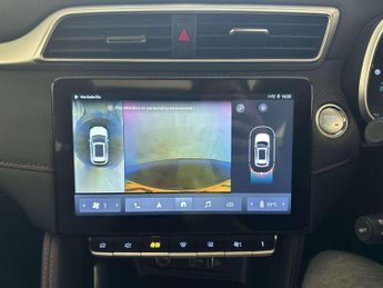 MG MG ZS 72.6kWh Trophy Long Range SUV 5dr Electric Auto (156 ps)