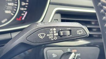 Audi A4 Avant 2.0 TDI S line Estate 5dr Diesel Manual Euro 6 (s/s) (150 ps)