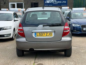 Mercedes-Benz A Class 1.5 A150 Elegance SE CVT 5dr