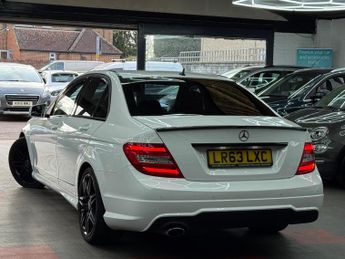 Mercedes-Benz C Class 2.1 C250 CDI AMG Sport Plus G-Tronic+ Euro 5 (s/s) 4dr